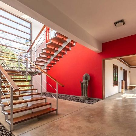 Jay House By Stayvista - Leisure Oasis With Pool, Snooker, Table Tennis & Foosball Fun Alībāg Exterior photo
